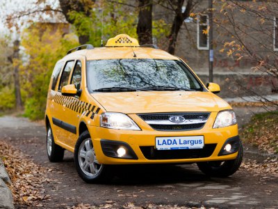 Таксопарк Uber пополнится автомобилями LADA