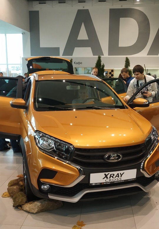 LADA XRAY Cross – старт продаж